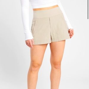 Athleta Trekkie North Shorts - Size 4 - Ecru (tan) - like new